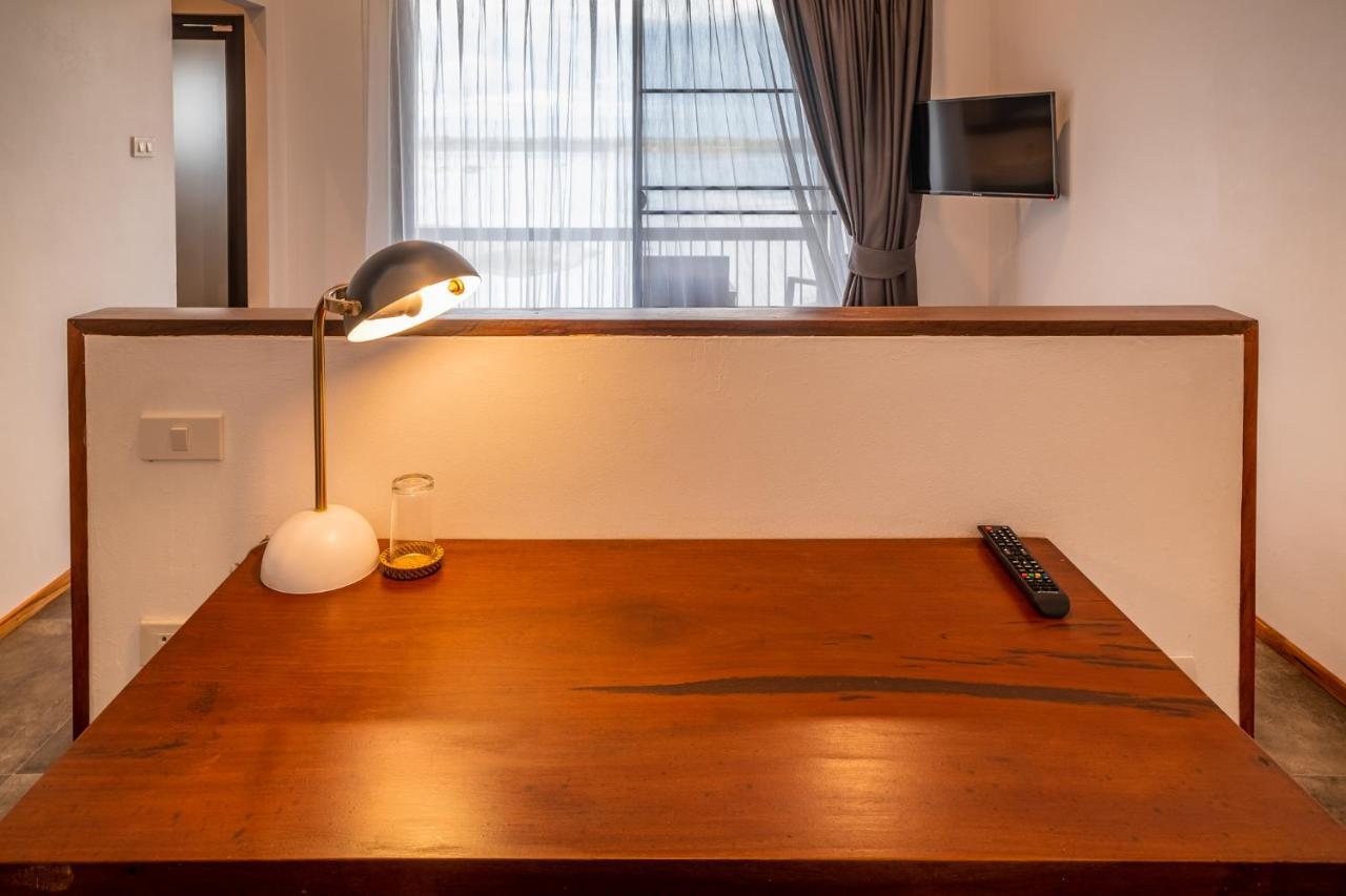 The Riviera Champasak Hotell Eksteriør bilde