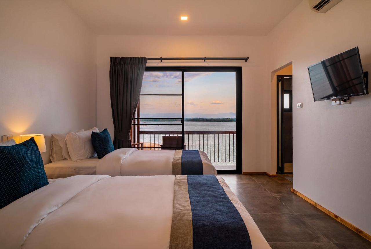 The Riviera Champasak Hotell Eksteriør bilde